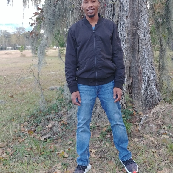 Meet your Posher, Edwin - Picture 9 of 10